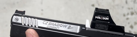 CZ Shadow 2 Optics Ready Adapterplatte mit vorderer Visierung | Trijicon RMR Footprint Impact Machine